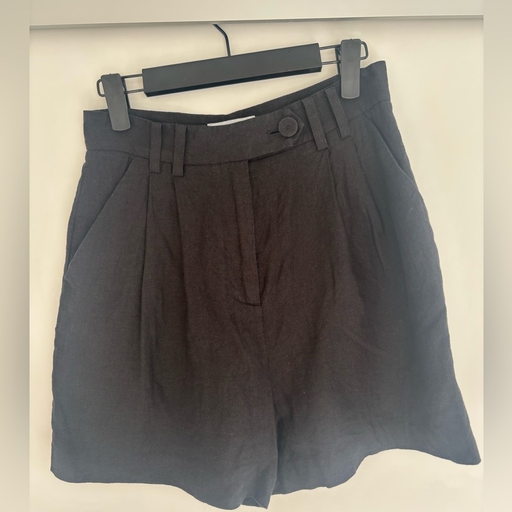 & Other Stories High Waist Linen Black Shorts